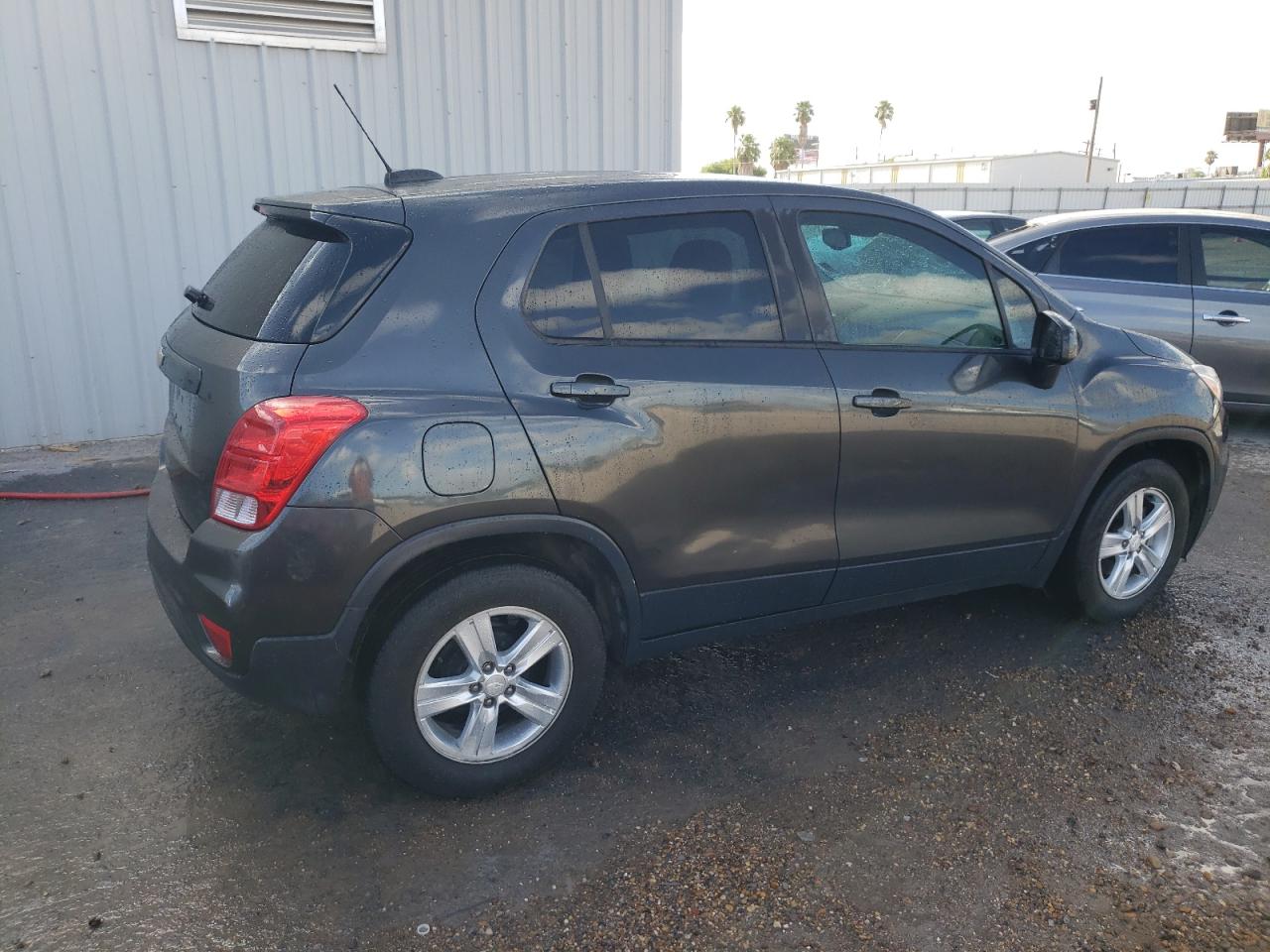 2019 Chevrolet Trax Ls vin: 3GNCJKSB9KL208864