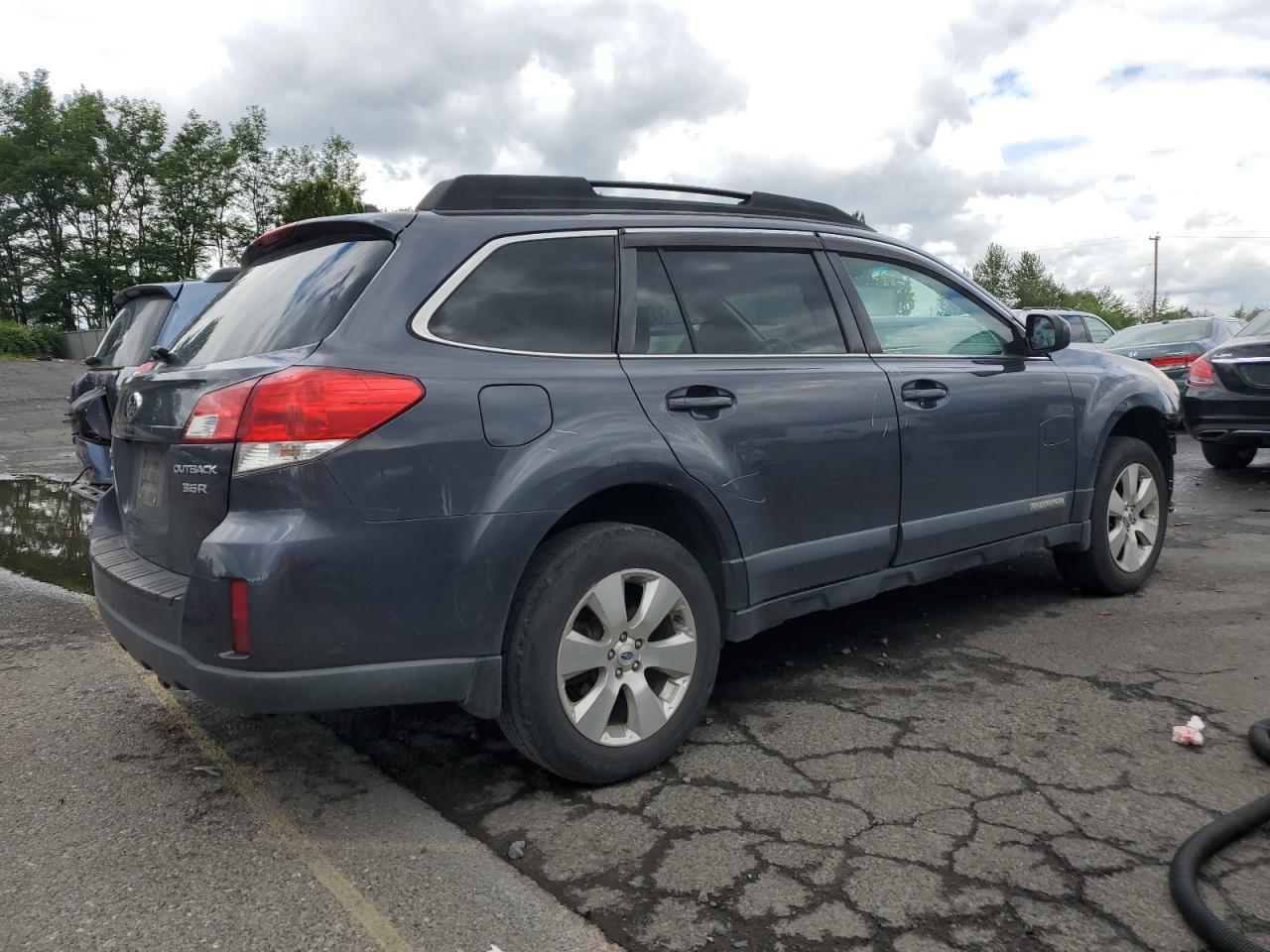 Lot #2911780984 2012 SUBARU OUTBACK 3.