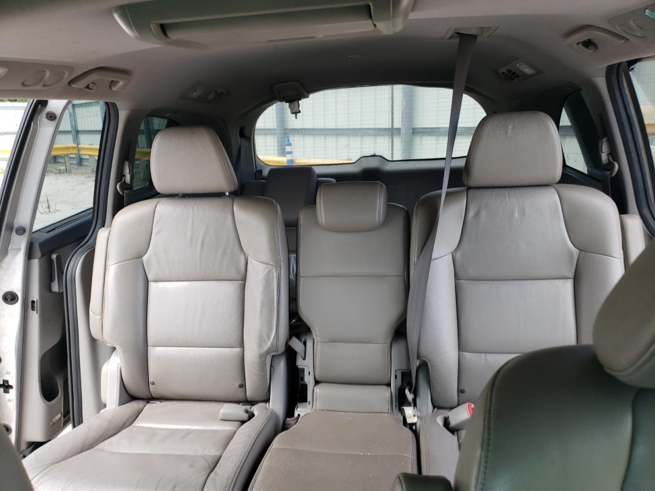 5FNRL5H66CB107726 2012 Honda Odyssey Exl