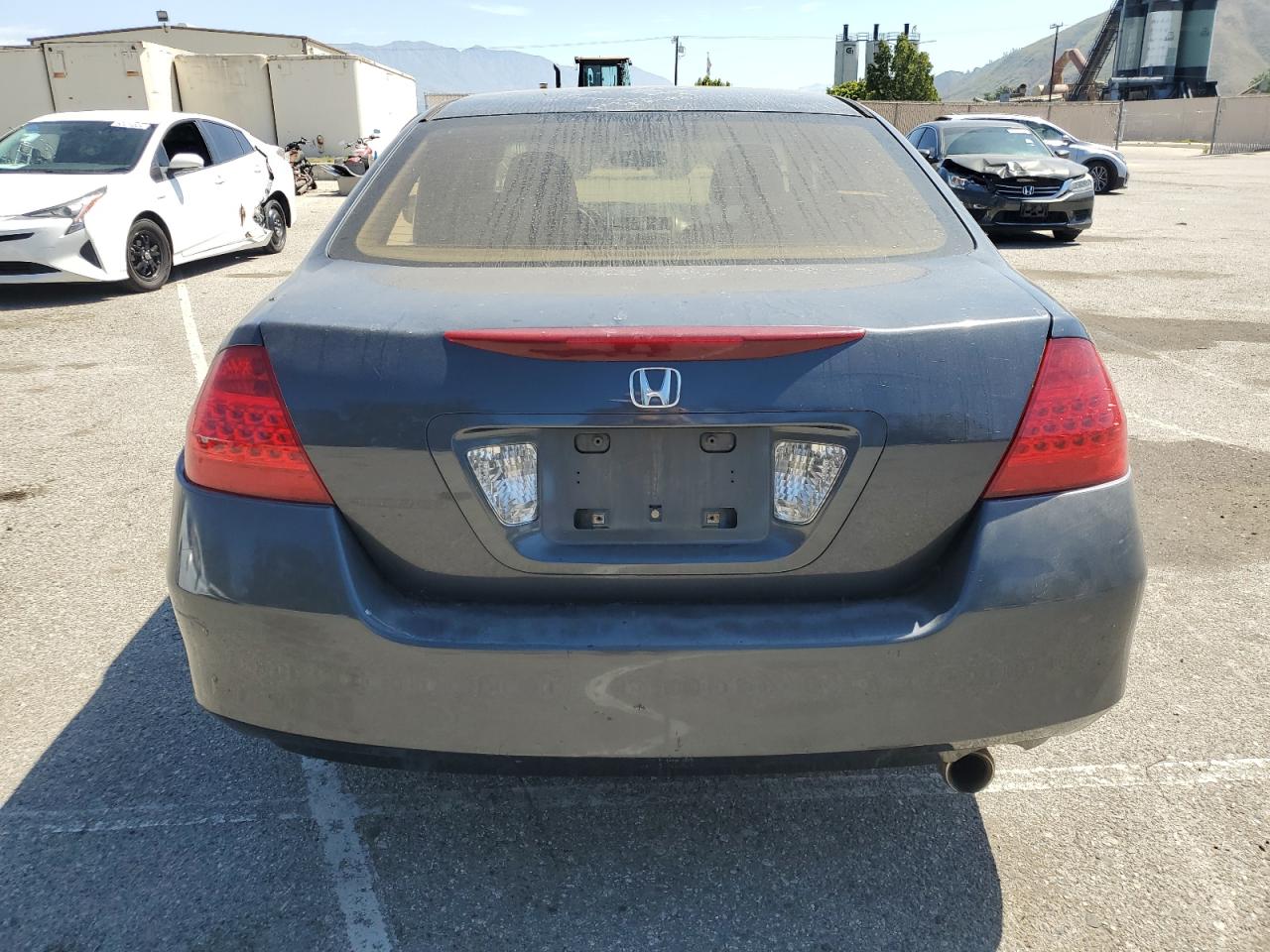 1HGCM56396A104930 2006 Honda Accord Se