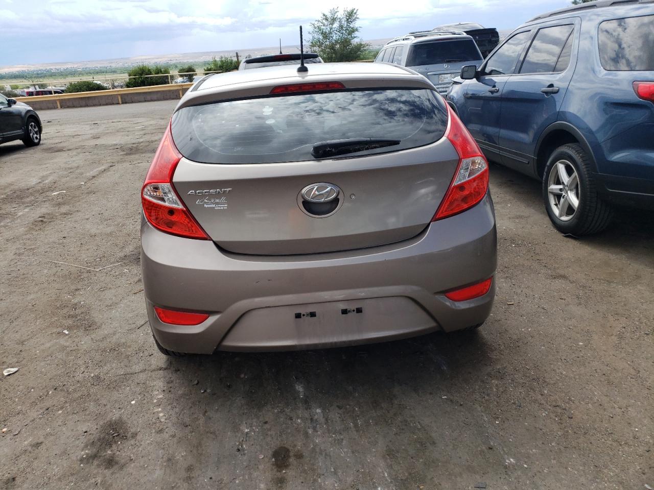 KMHCT5AE6EU179989 2014 Hyundai Accent Gls