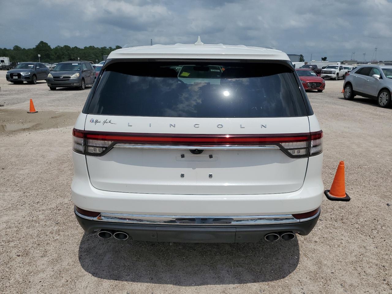 5LM5J7WC5PGL08515 2023 Lincoln Aviator Reserve