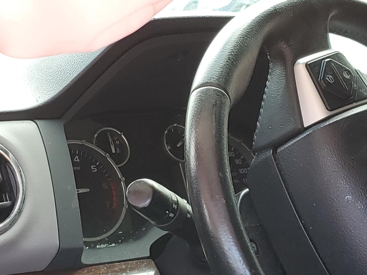 5TFHW5F15HX599852 2017 Toyota Tundra Crewmax Limited