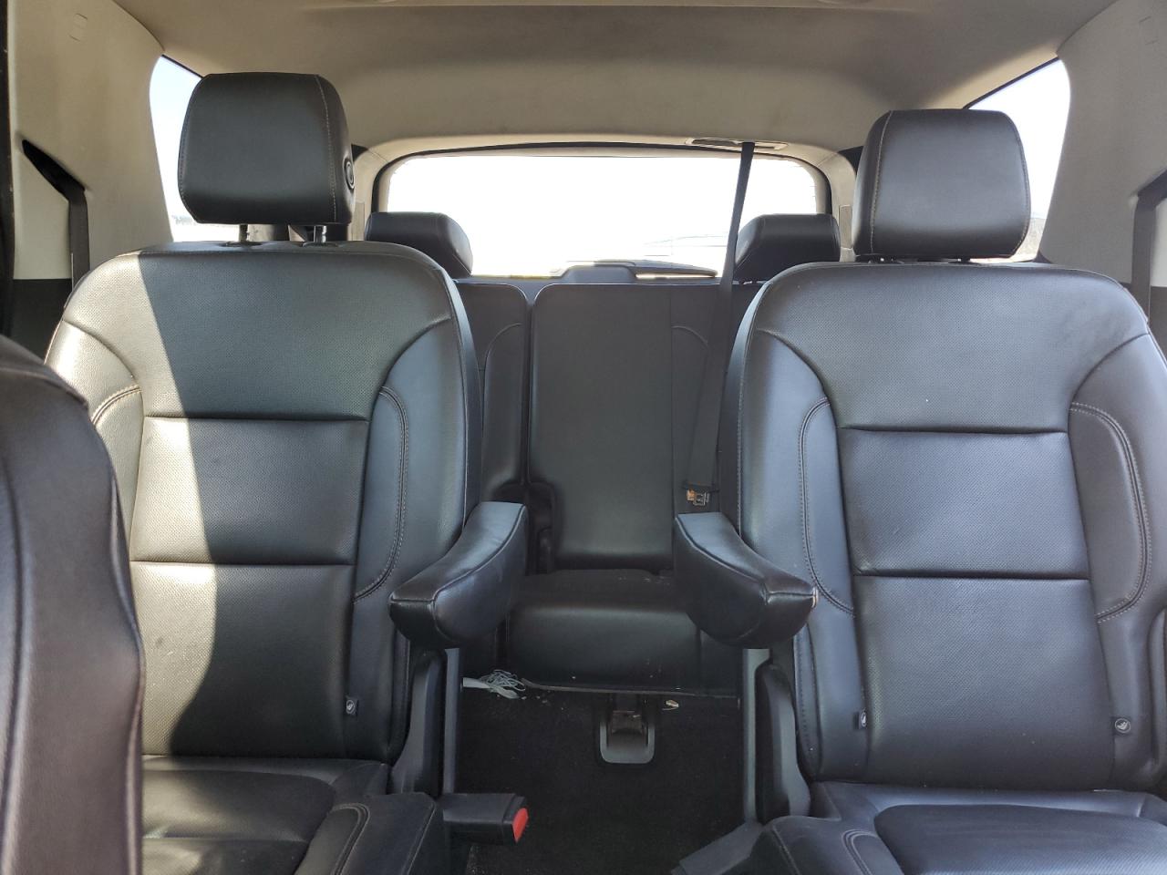 1GNERKKWXJJ164724 2018 Chevrolet Traverse Premier