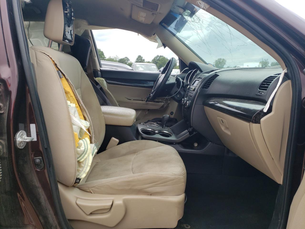 5XYKT3A16CG199630 2012 Kia Sorento Base