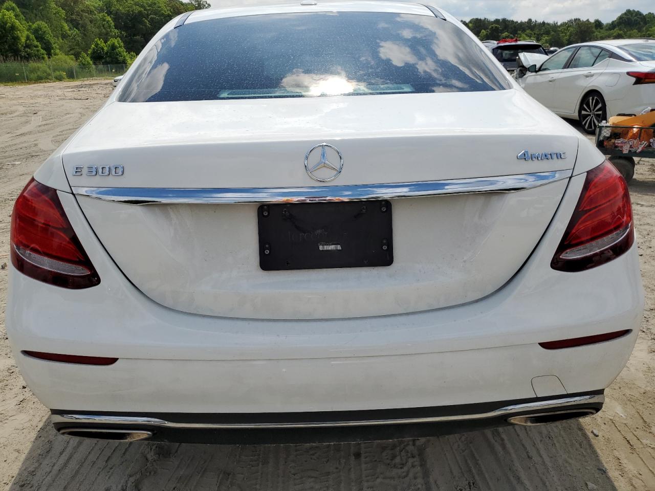 WDDZF4KB6KA517690 2019 Mercedes-Benz E 300 4Matic