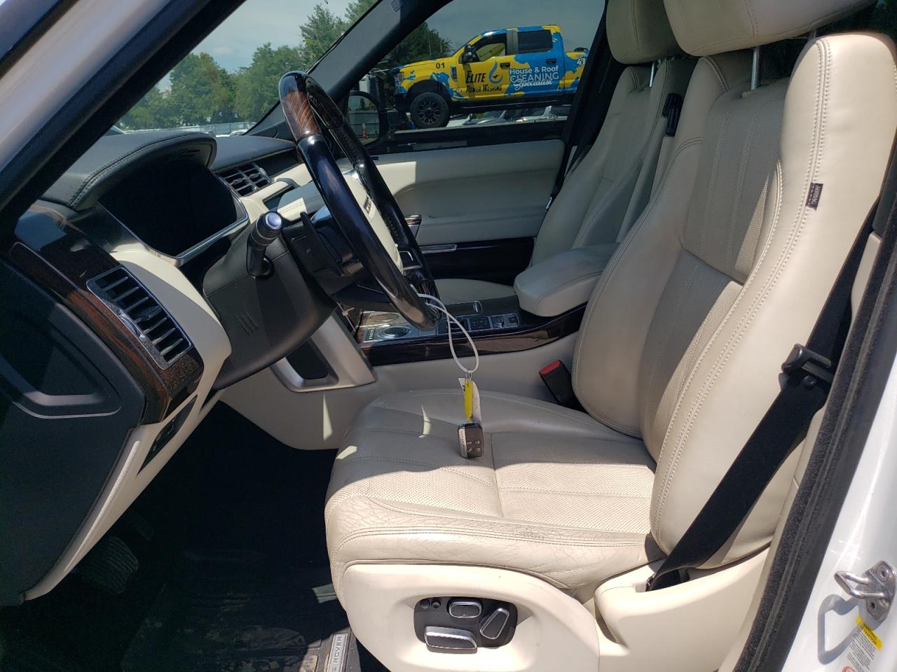 SALGS2WF2EA195545 2014 Land Rover Range Rover Hse