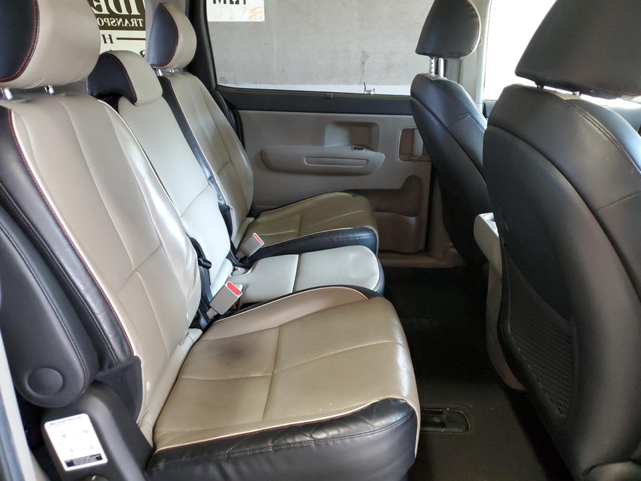 KNDMB5C18L6648300 2020 Kia Sedona Lx