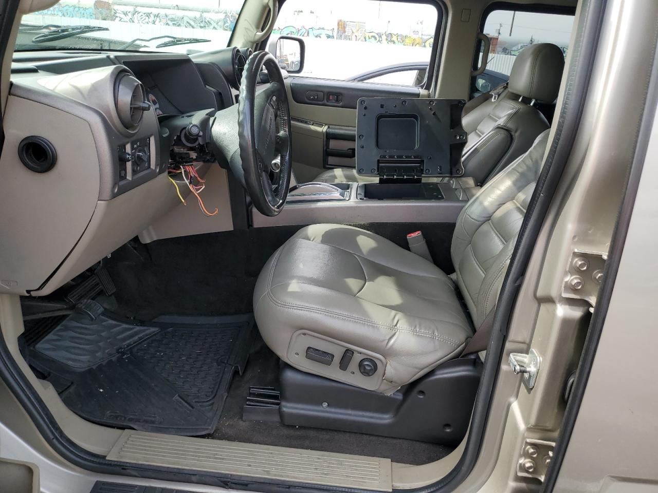 5GRGN23U43H129986 2003 Hummer H2