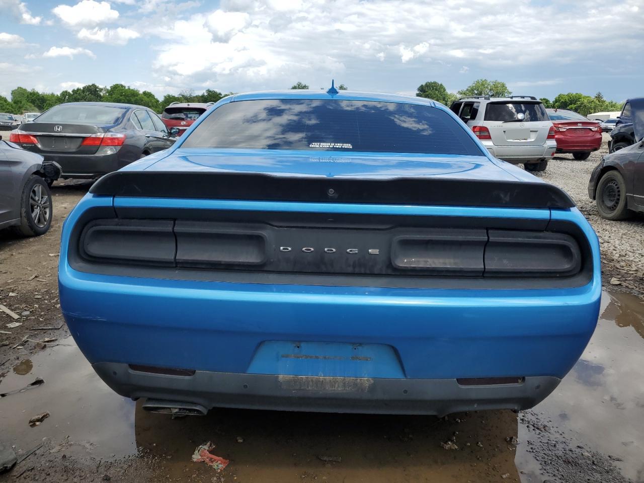 2C3CDZBT3GH232406 2016 Dodge Challenger R/T