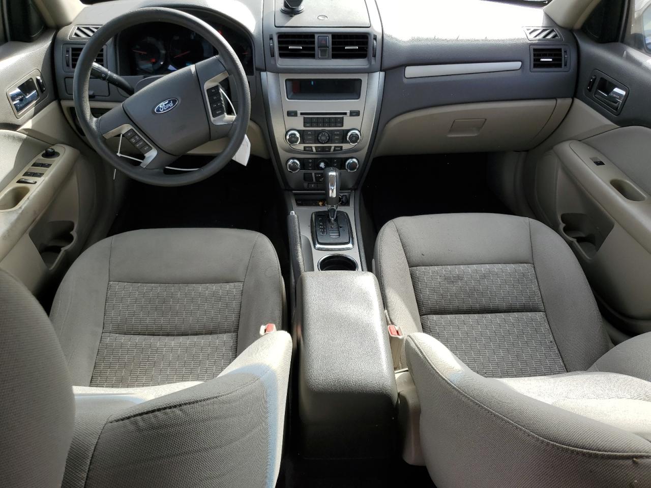 3FAHP0HAXAR334720 2010 Ford Fusion Se