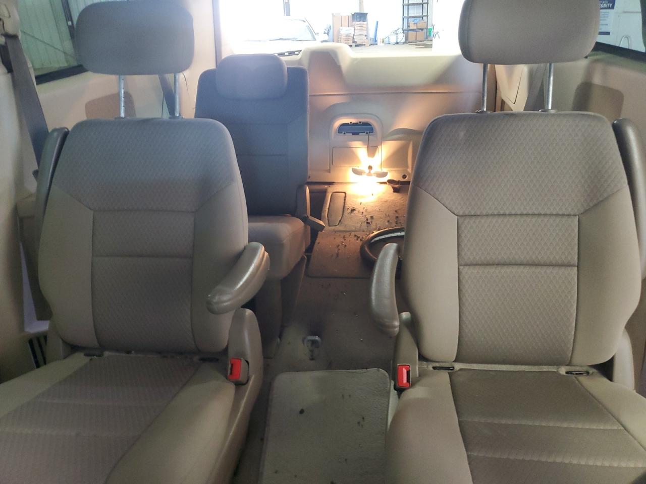 2A4RR5D17AR324366 2010 Chrysler Town & Country Touring