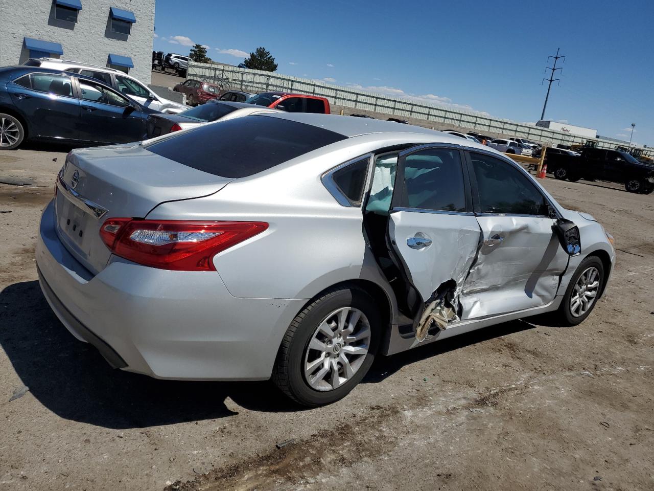 2016 Nissan Altima 2.5 vin: 1N4AL3AP5GN357511