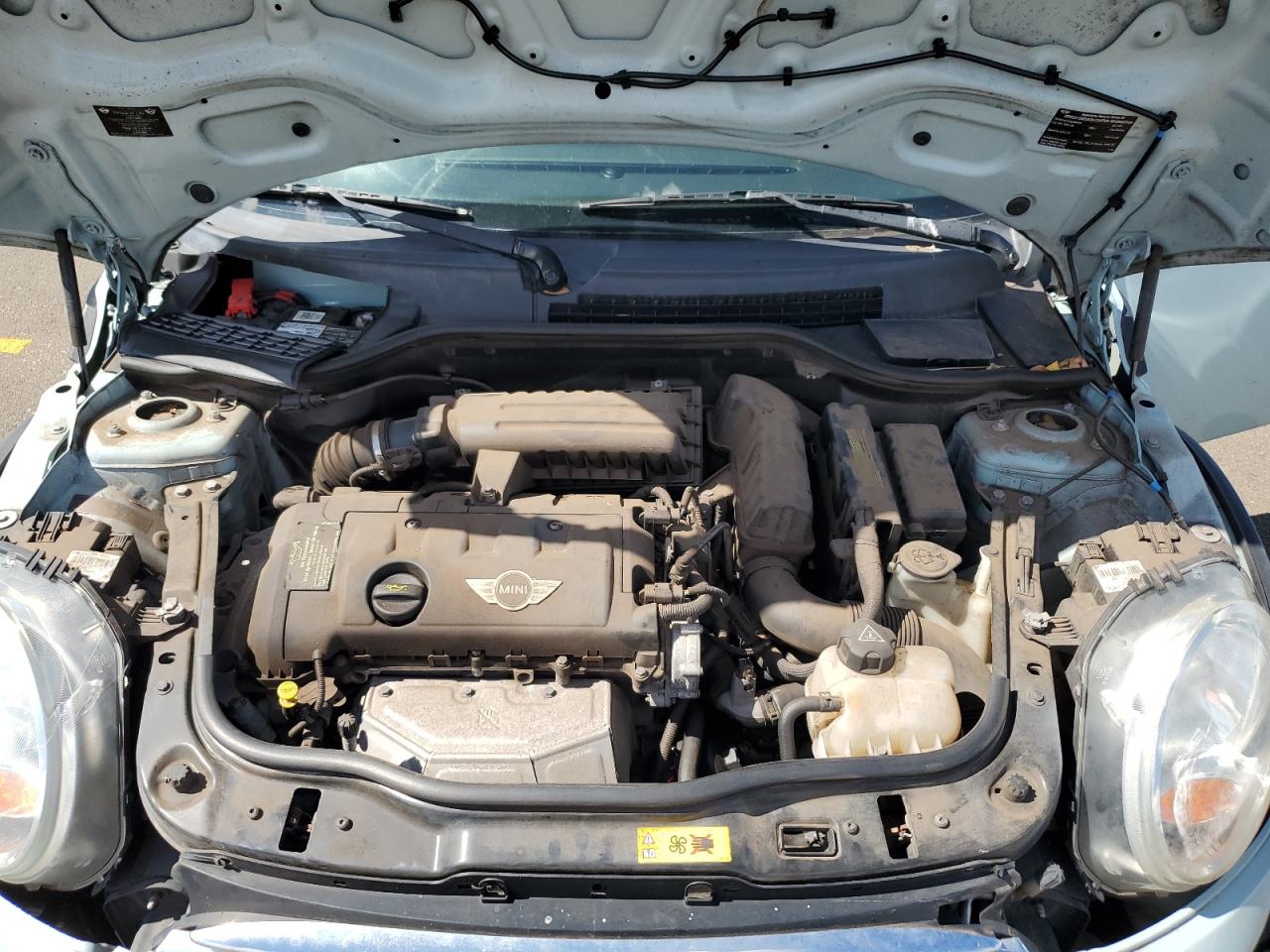 WMWSU3C57BT252641 2011 Mini Cooper