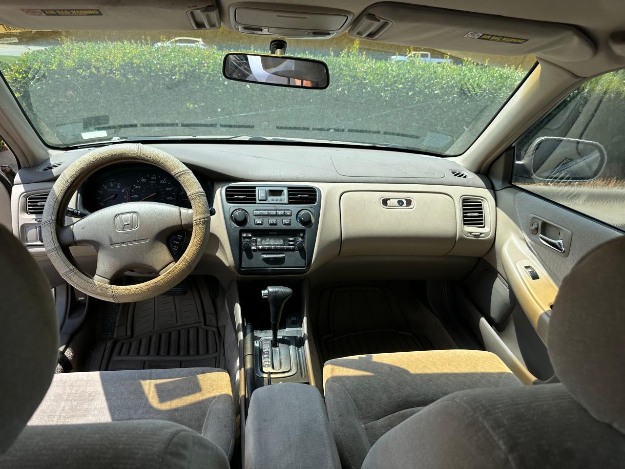 1HGCG56481A014676 2001 Honda Accord Lx