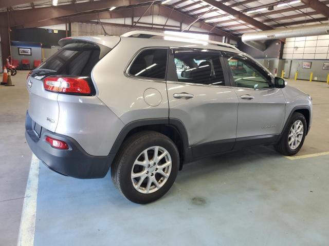 2015 Jeep Cherokee Latitude VIN: 1C4PJMCB2FW714833 Lot: 59683564