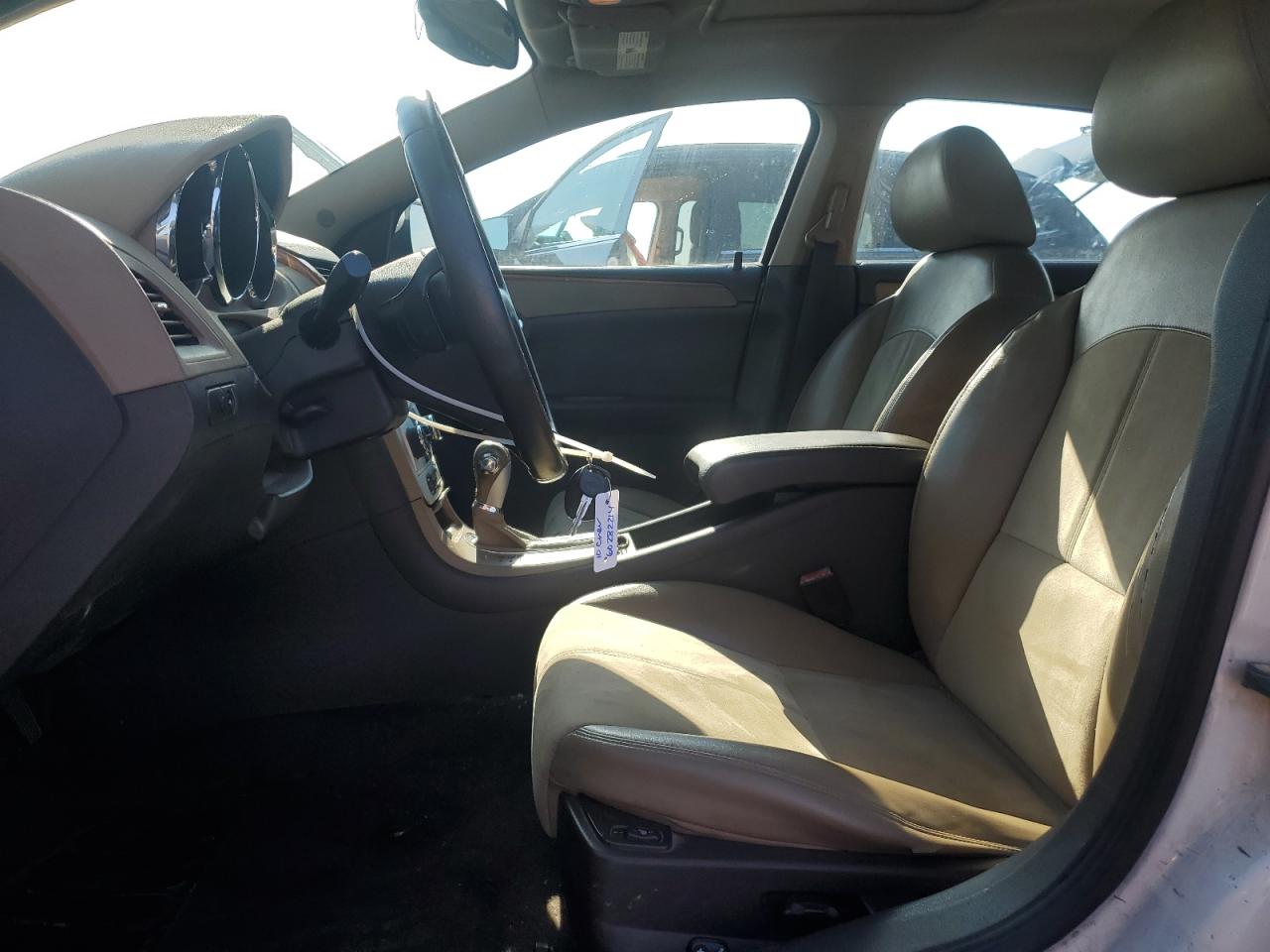 1G1ZD5EBXAF118292 2010 Chevrolet Malibu 2Lt