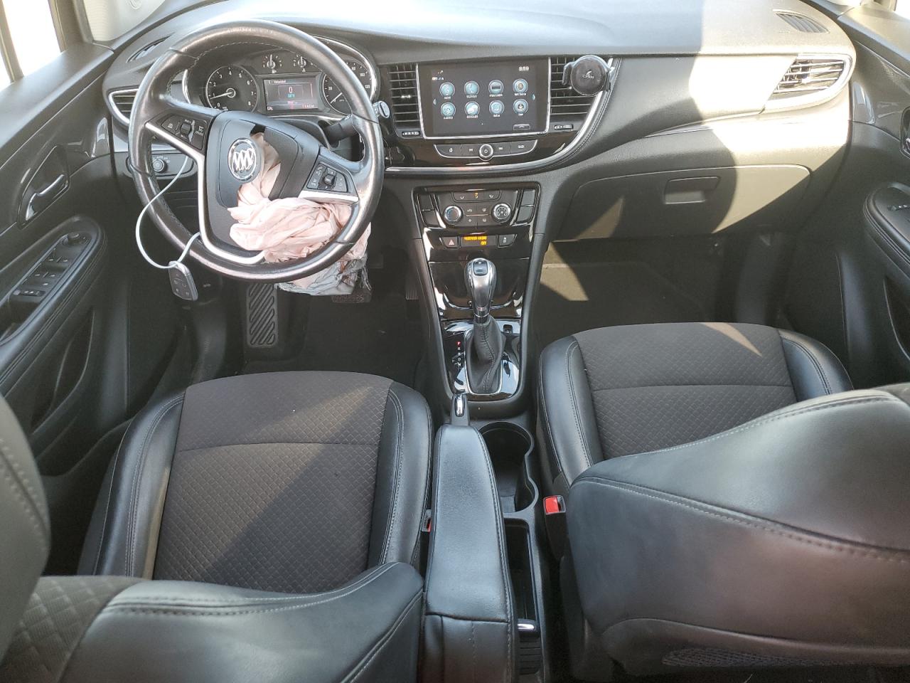 KL4CJASB5LB027406 2020 Buick Encore Preferred