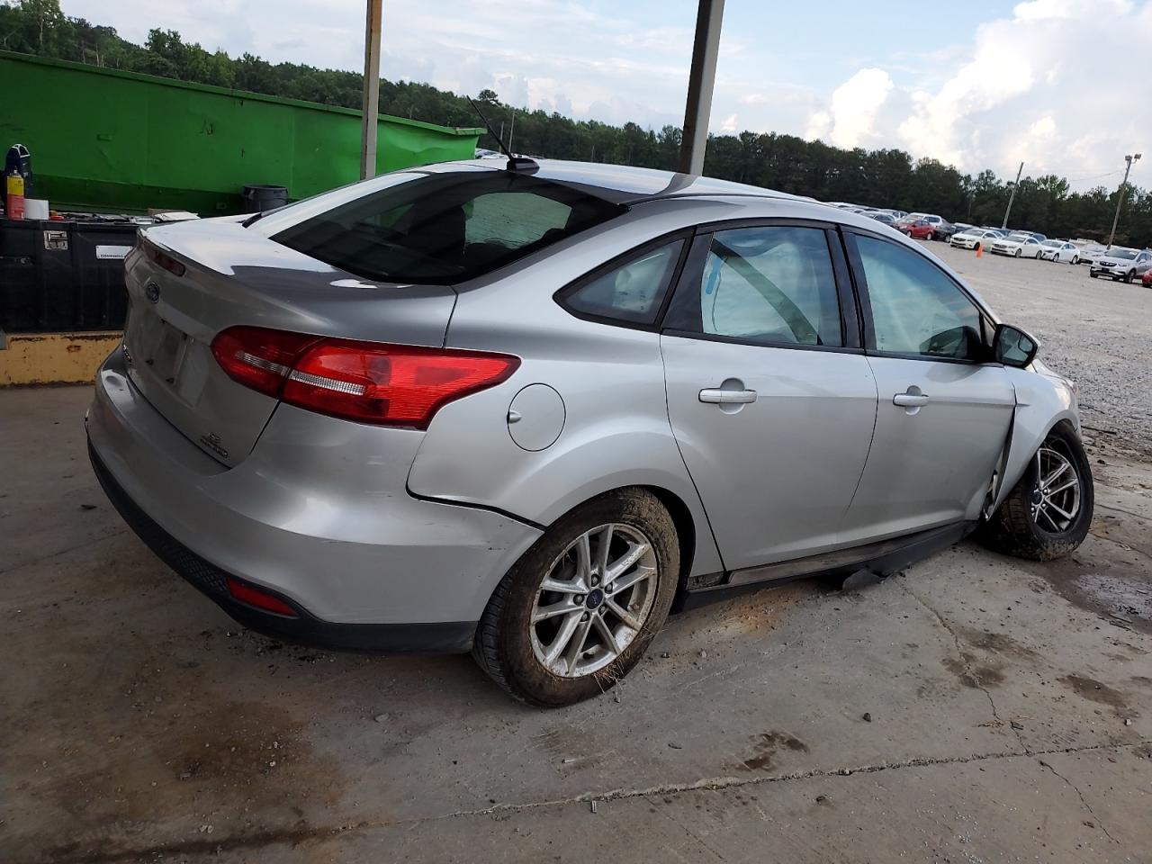 1FADP3F22GL301035 2016 Ford Focus Se