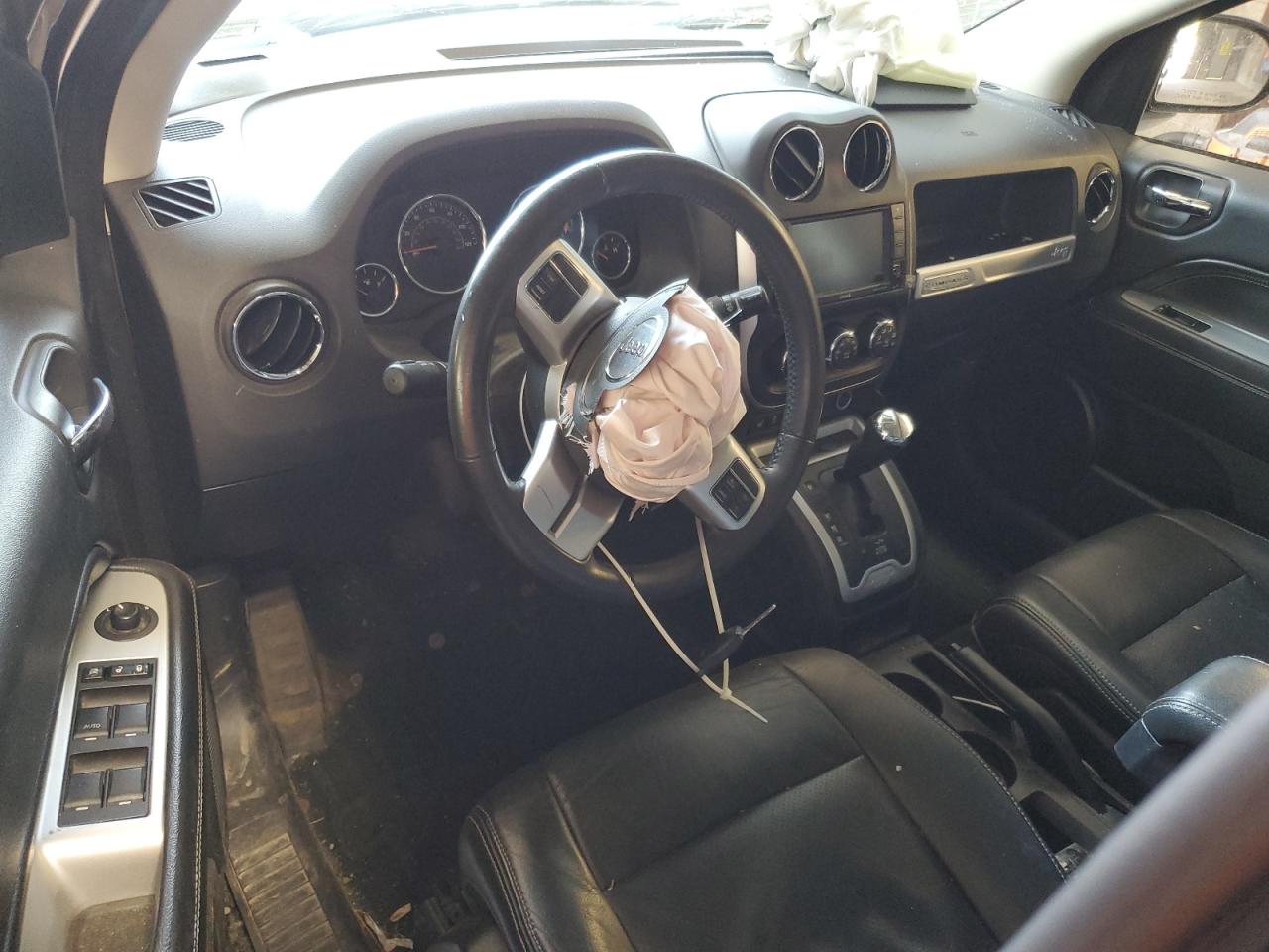 1C4NJDEB4HD188692 2017 Jeep Compass Latitude