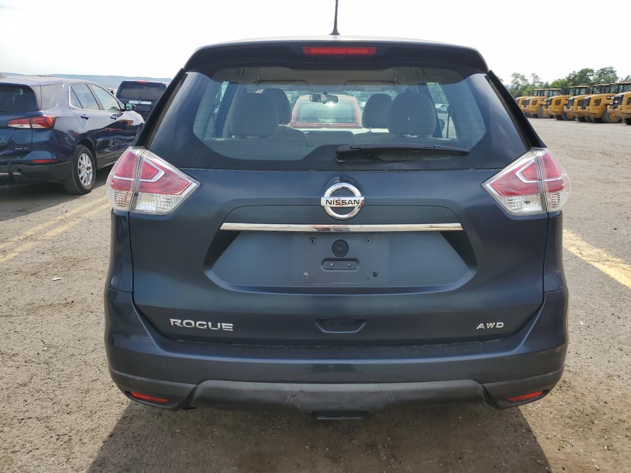 KNMAT2MV8FP567814 2015 Nissan Rogue S