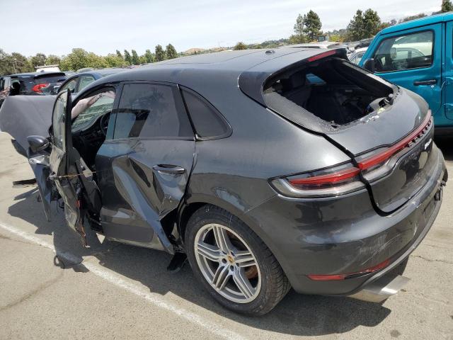 VIN WP1AA2A58KLB01620 2019 Porsche Macan no.2