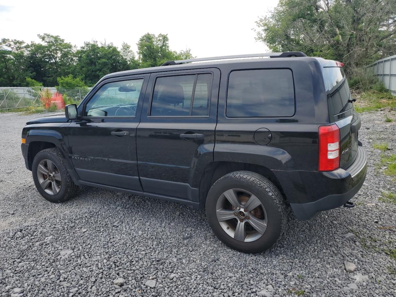 1C4NJRBB6GD655143 2016 Jeep Patriot Sport