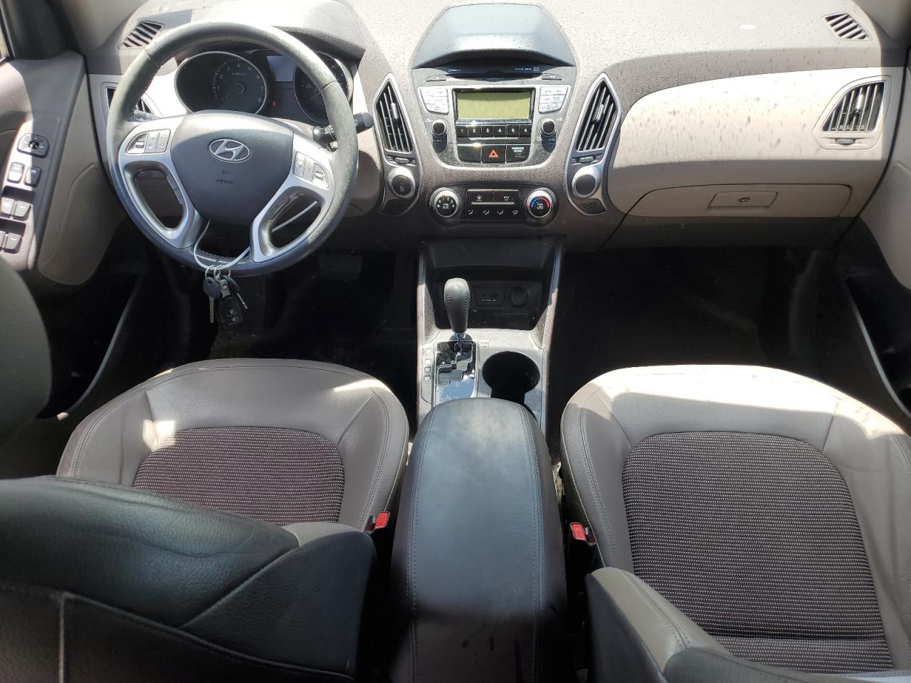 KM8JU3AC5BU274210 2011 Hyundai Tucson Gls