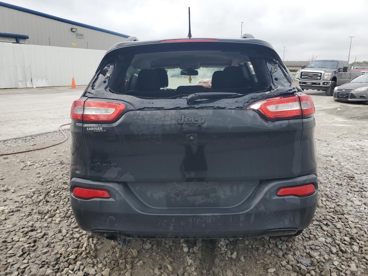 1C4PJMCB7GW103696 2016 Jeep Cherokee Latitude