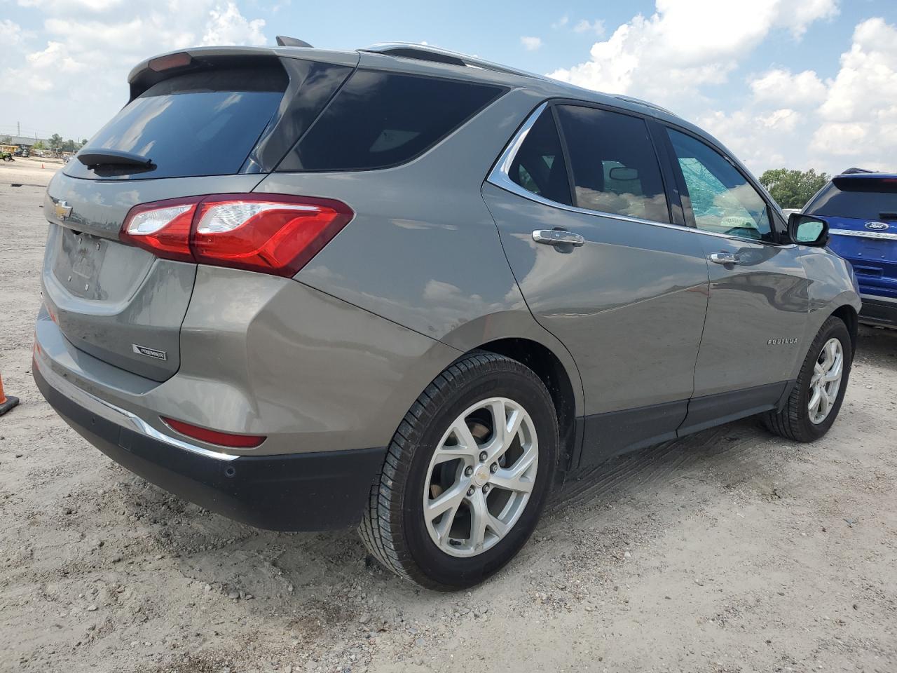 3GNAXMEV2JS634603 2018 Chevrolet Equinox Premier