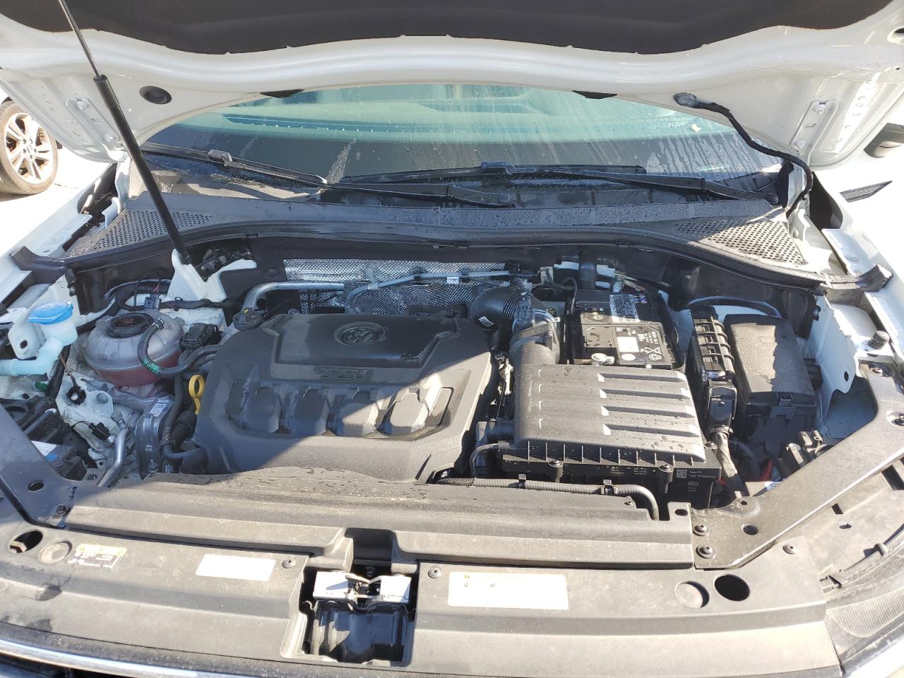 3VV1B7AX6NM015482 2022 Volkswagen Tiguan S