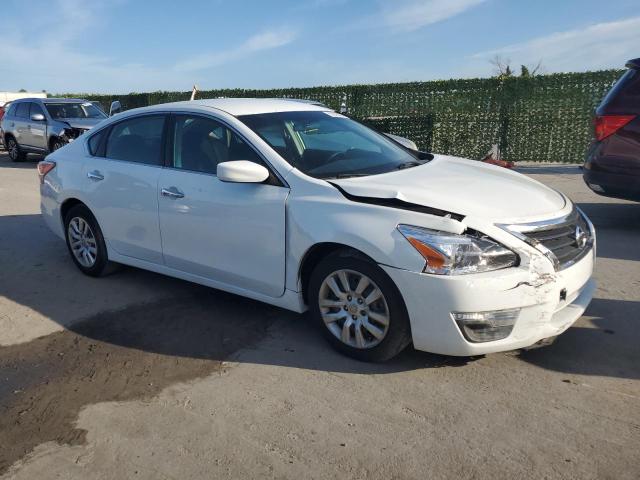 2013 Nissan Altima 2.5/S/Sv/Sl VIN: 1N4AL3AP4DN520581 Lot: 40948284