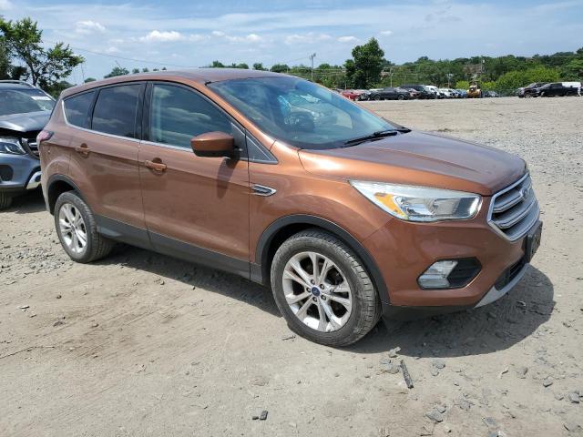 Паркетники FORD ESCAPE 2017 Золотой