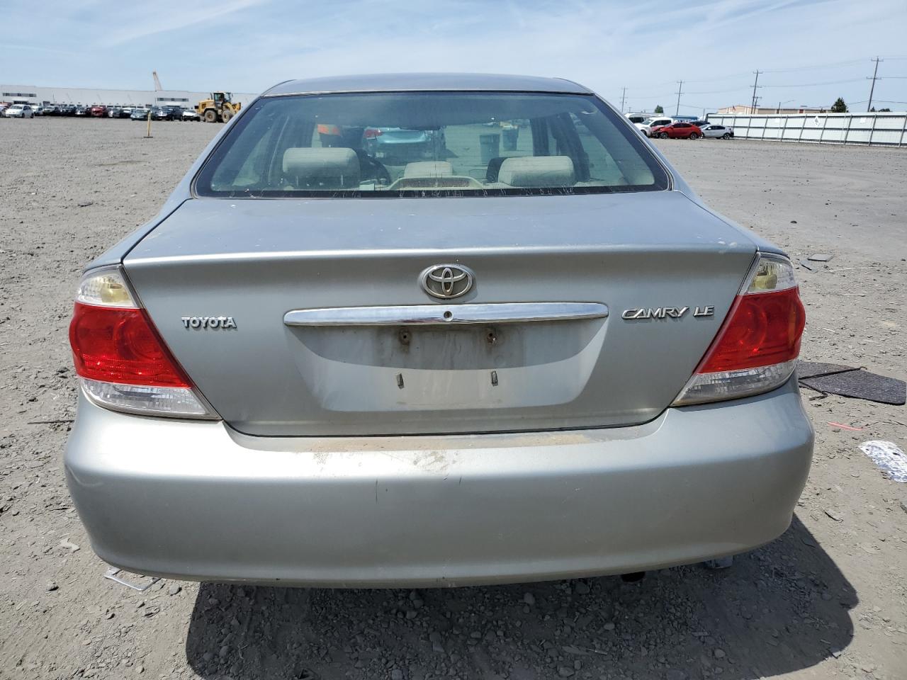 4T1BE32K65U594910 2005 Toyota Camry Le