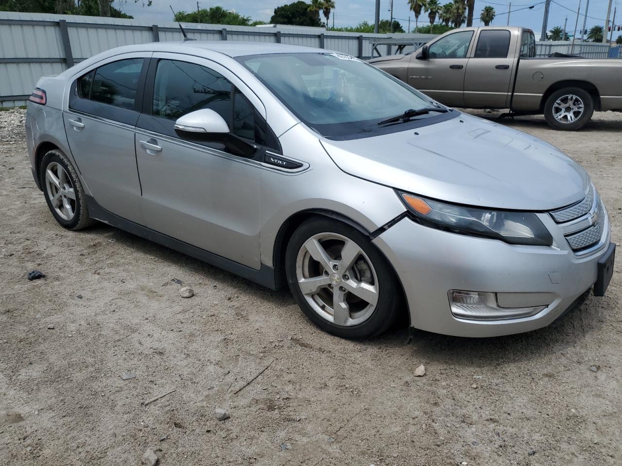 2014 Chevrolet Volt vin: 1G1RE6E43EU168487