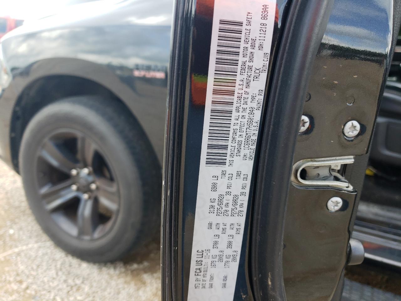 1C6RR6MT7HS601840 2017 Ram 1500 Sport