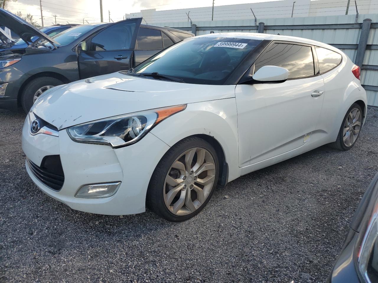 KMHTC6AD9DU131379 2013 Hyundai Veloster