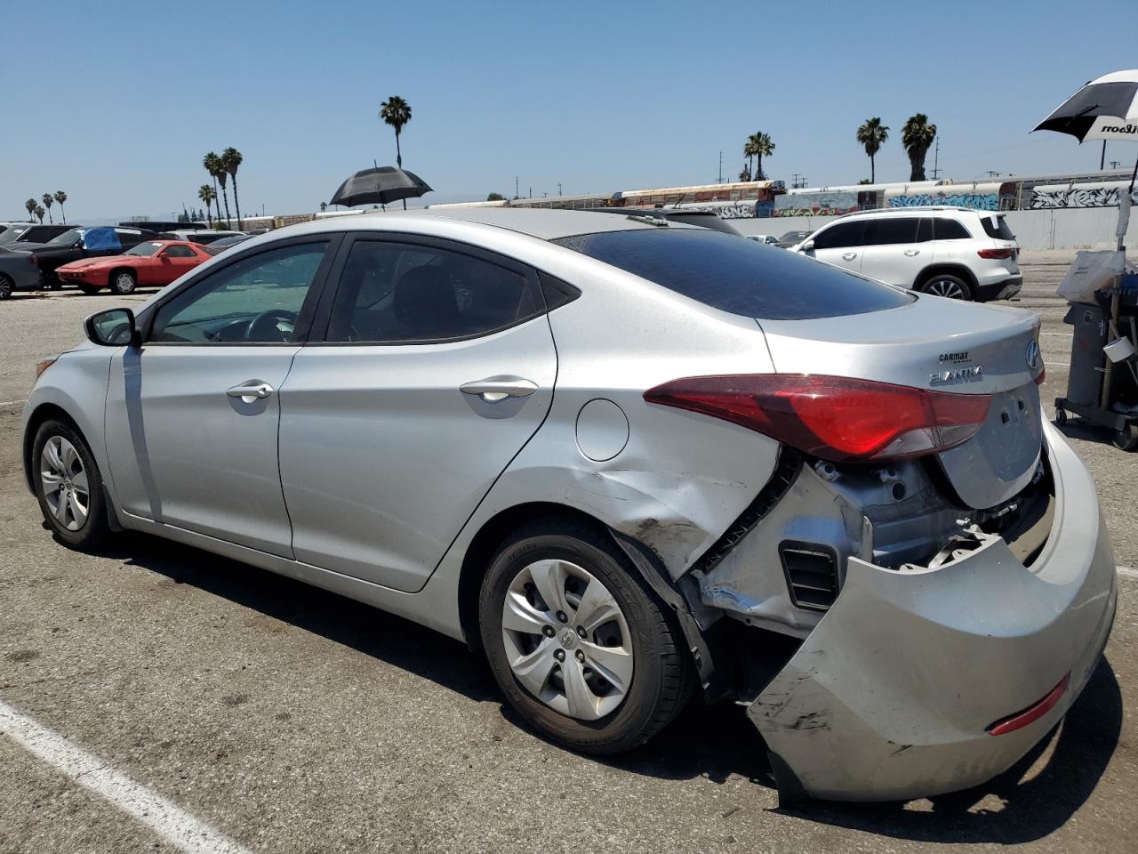 2016 Hyundai Elantra Se vin: 5NPDH4AE6GH697182