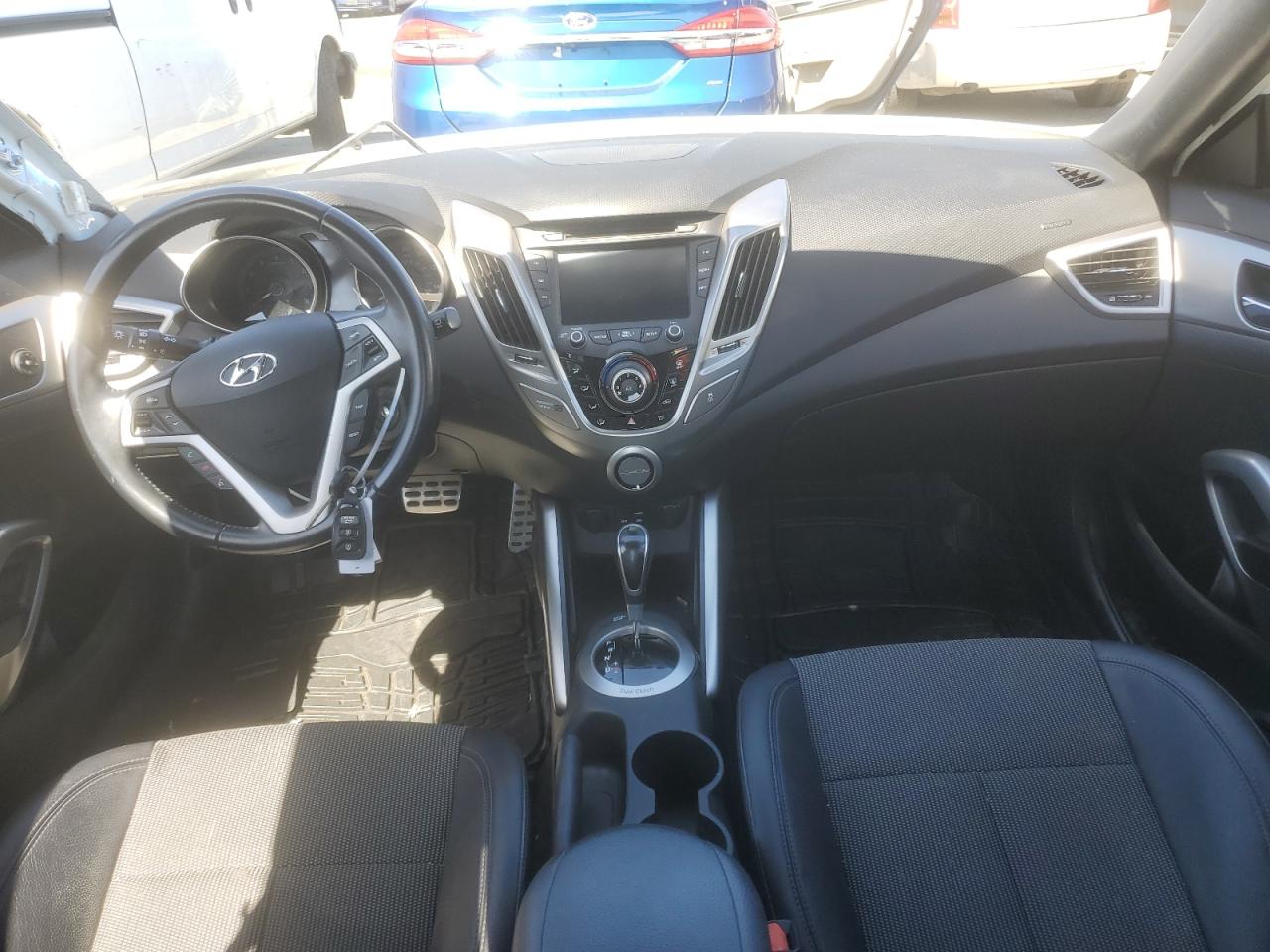 KMHTC6ADXGU261742 2016 Hyundai Veloster