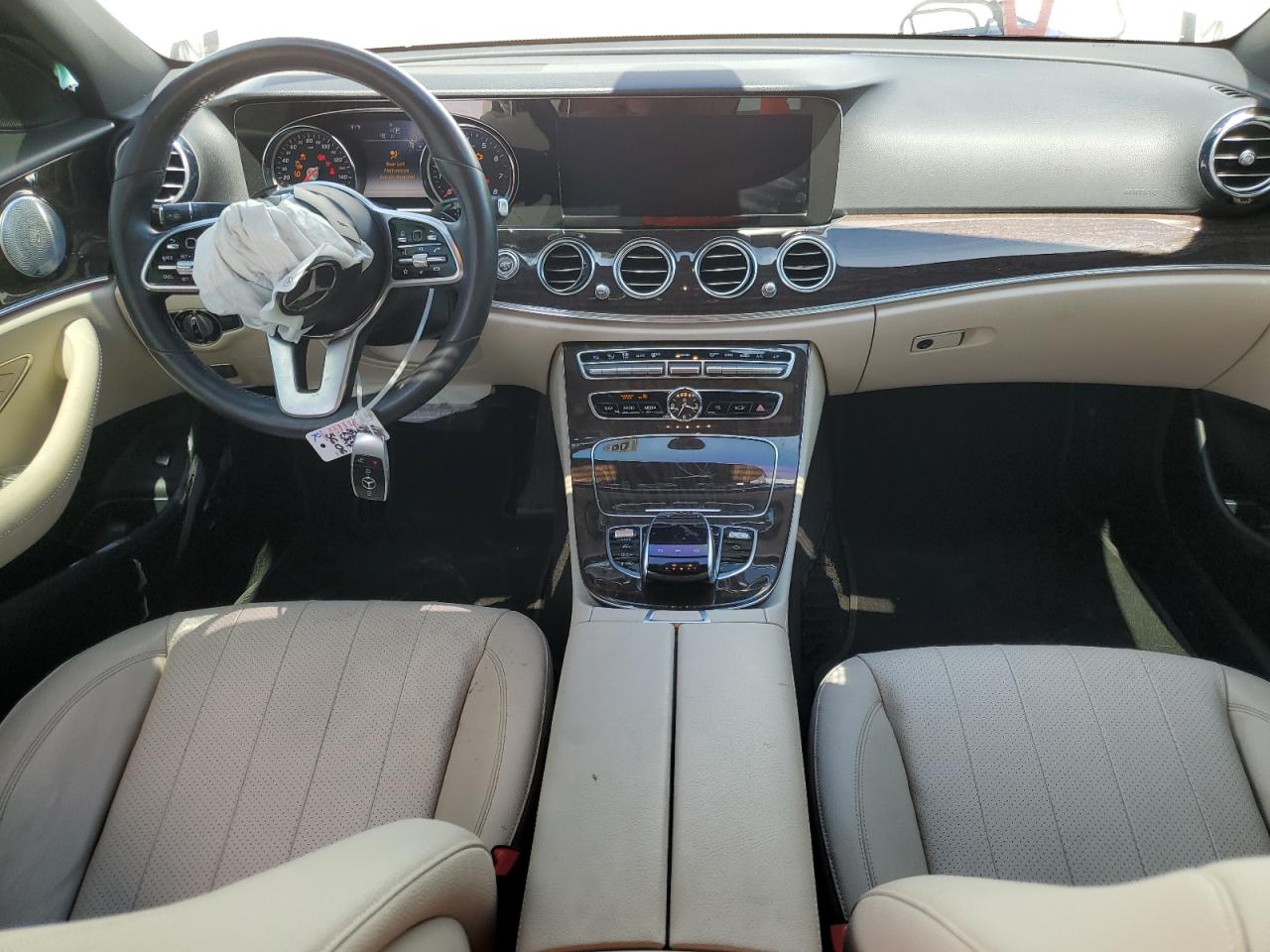 WDDZF6JB4KA495606 2019 Mercedes-Benz E 450 4Matic