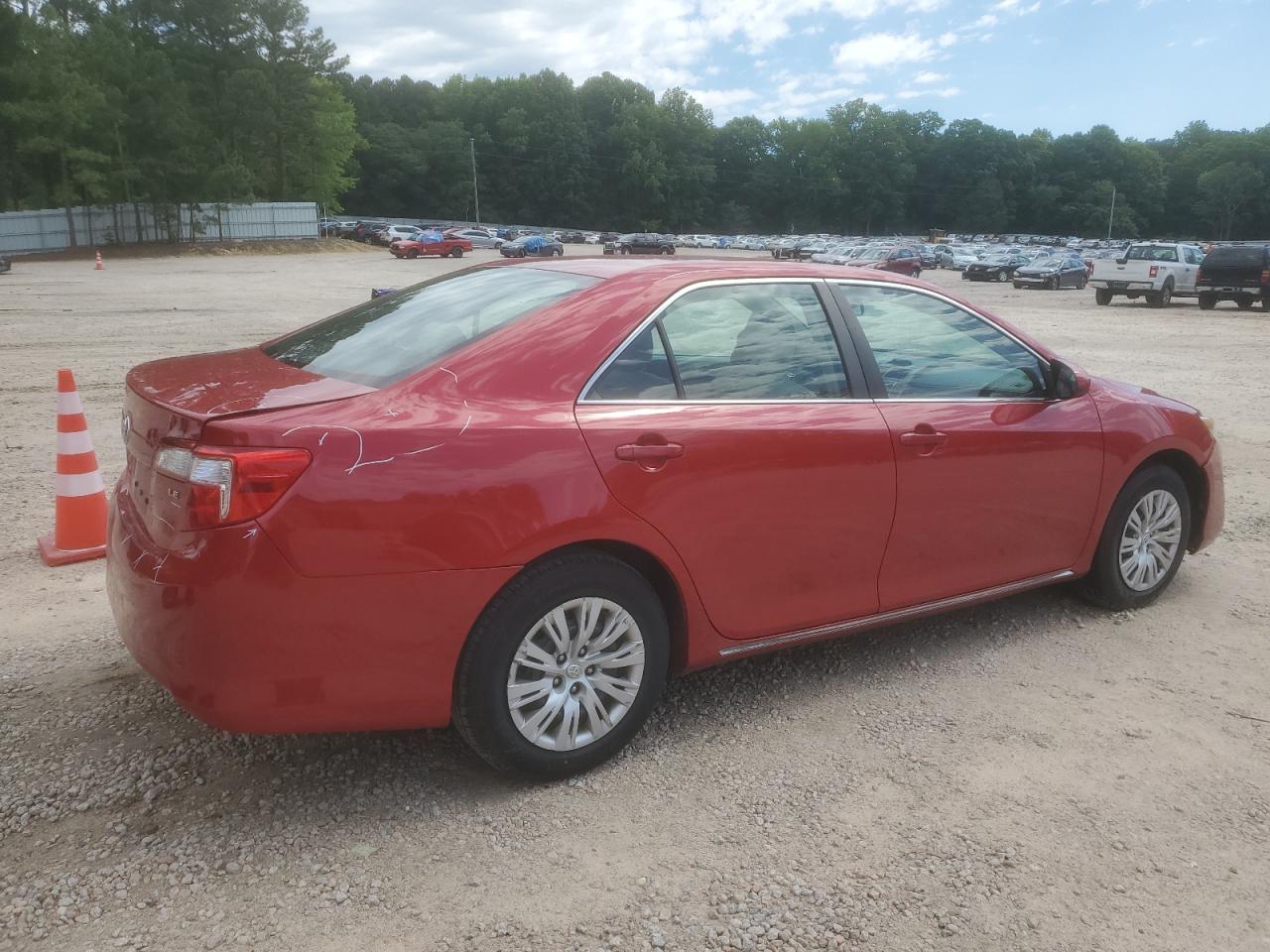 4T4BF1FK3ER367028 2014 Toyota Camry L