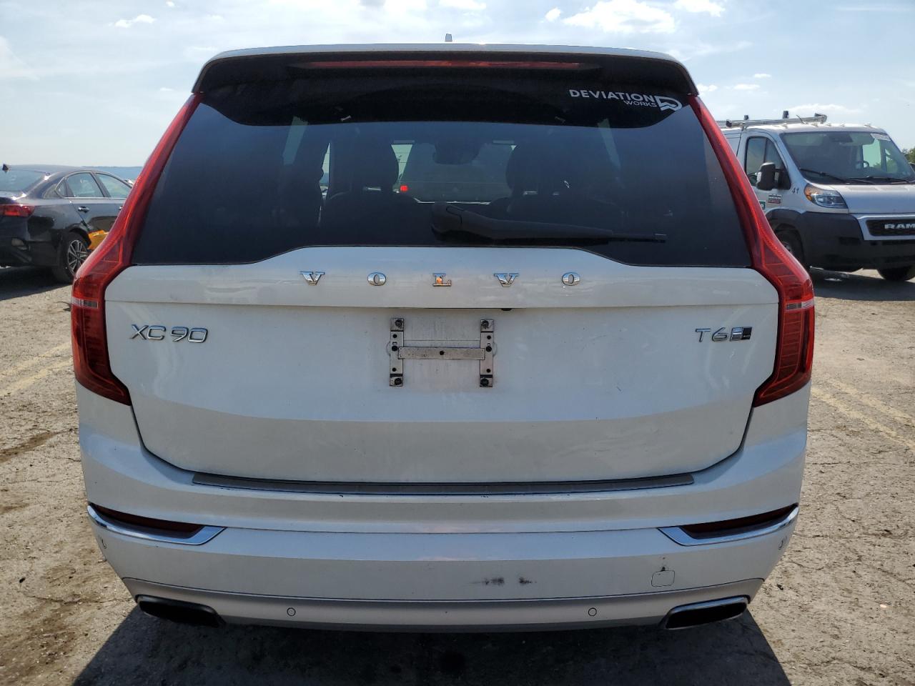 YV4A22PLXJ1368494 2018 Volvo Xc90 T6