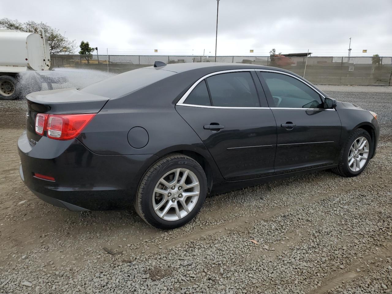 1G11F5SR5DF339800 2013 Chevrolet Malibu 2Lt