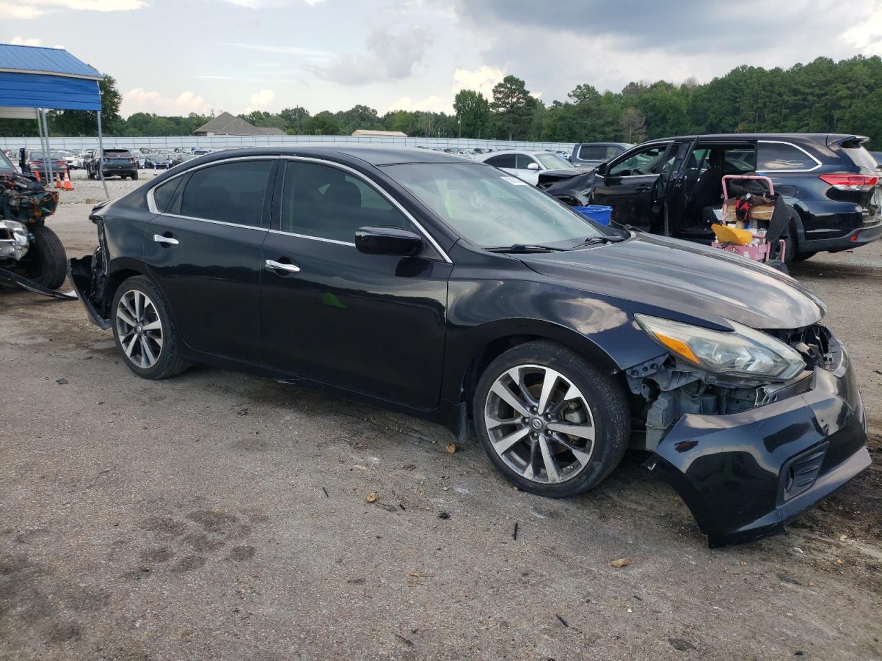 2017 Nissan Altima 2.5 vin: 1N4AL3APXHN326692