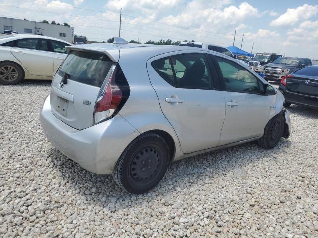 2016 TOYOTA PRIUS C - JTDKDTB34G1131703