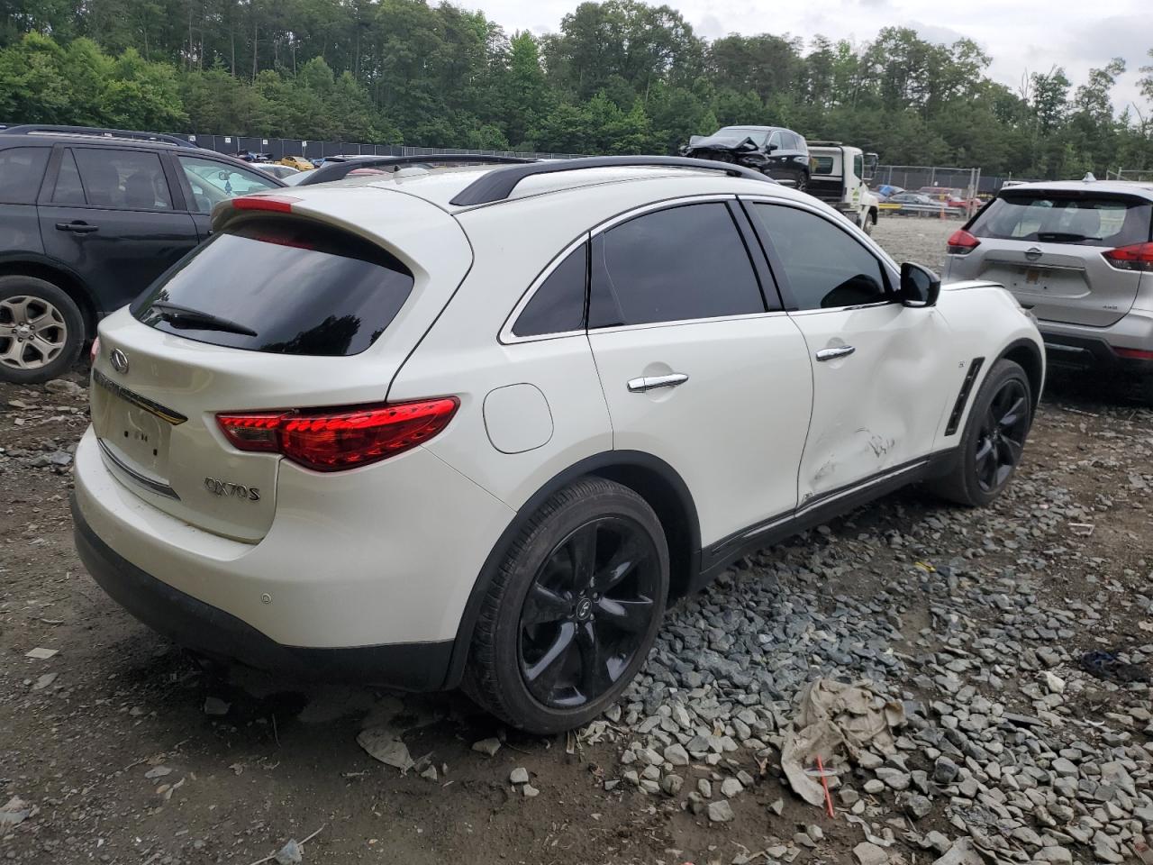 JN8CS1MUXHM144335 2017 Infiniti Qx70