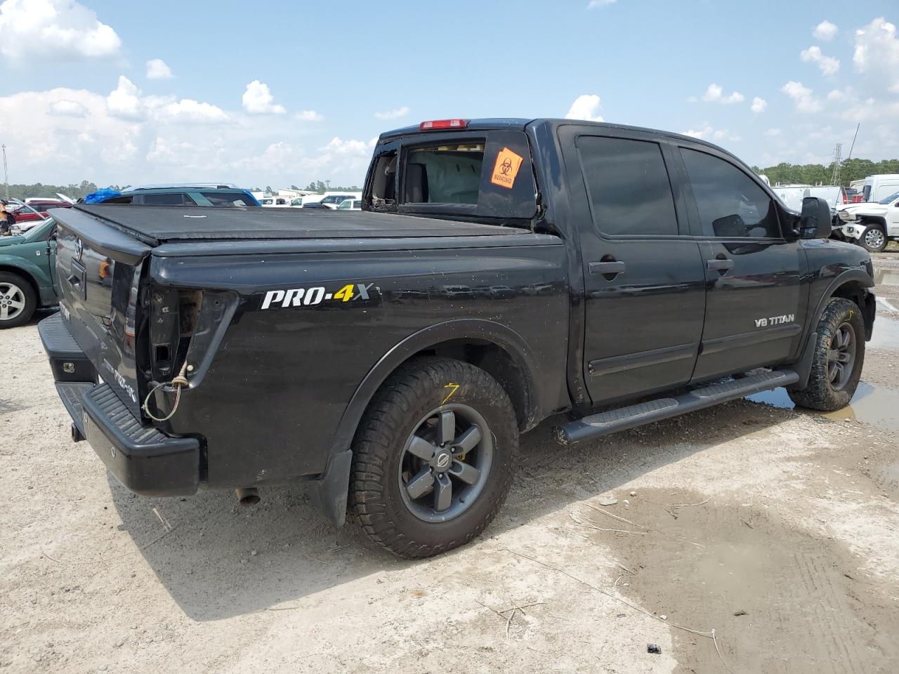 1N6BA0EC2DN309712 2013 Nissan Titan S