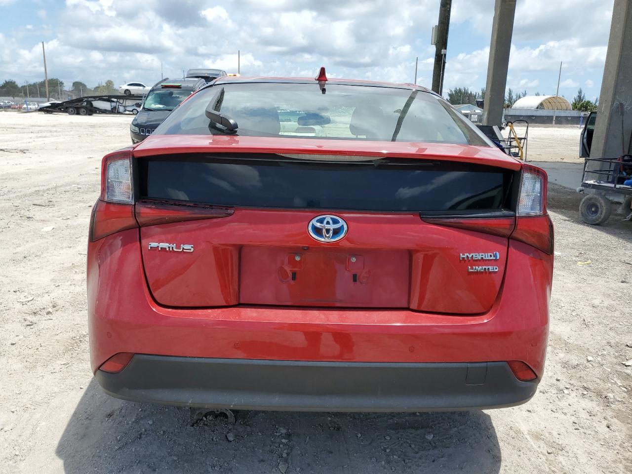 JTDKARFU2K3068645 2019 Toyota Prius