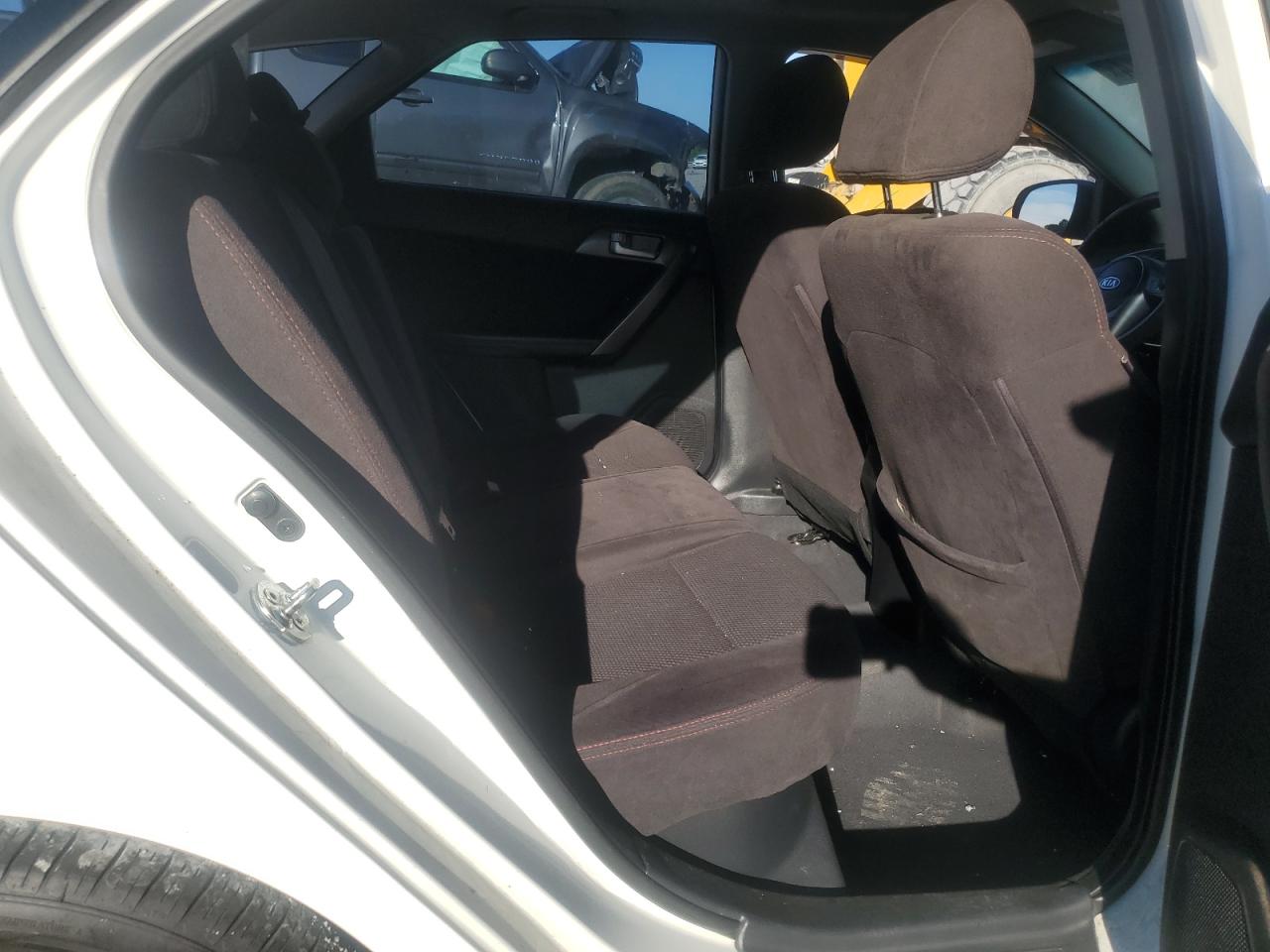 KNAFW5A37C5472327 2012 Kia Forte Sx