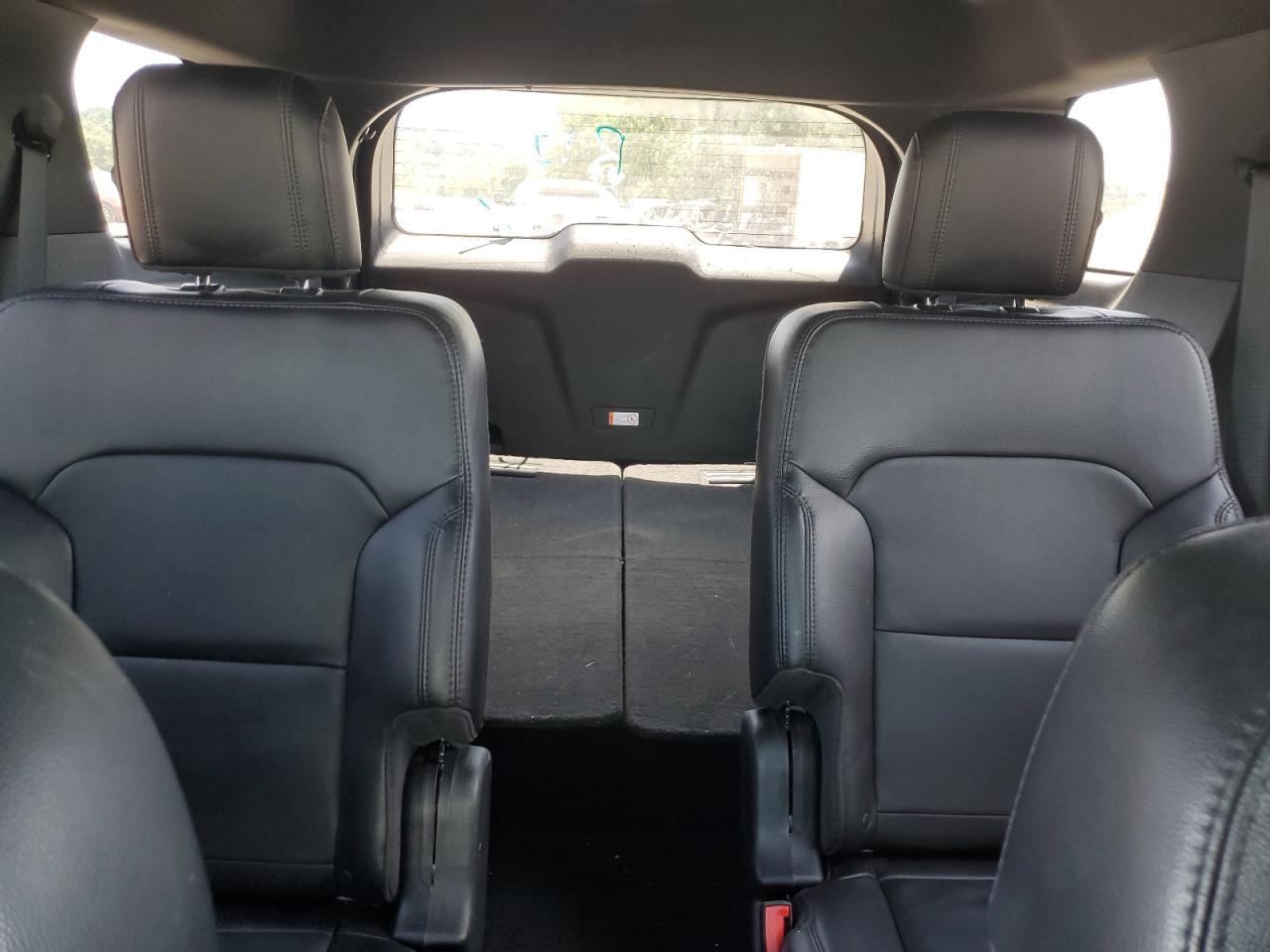 1FM5K8D84HGD47134 2017 Ford Explorer Xlt